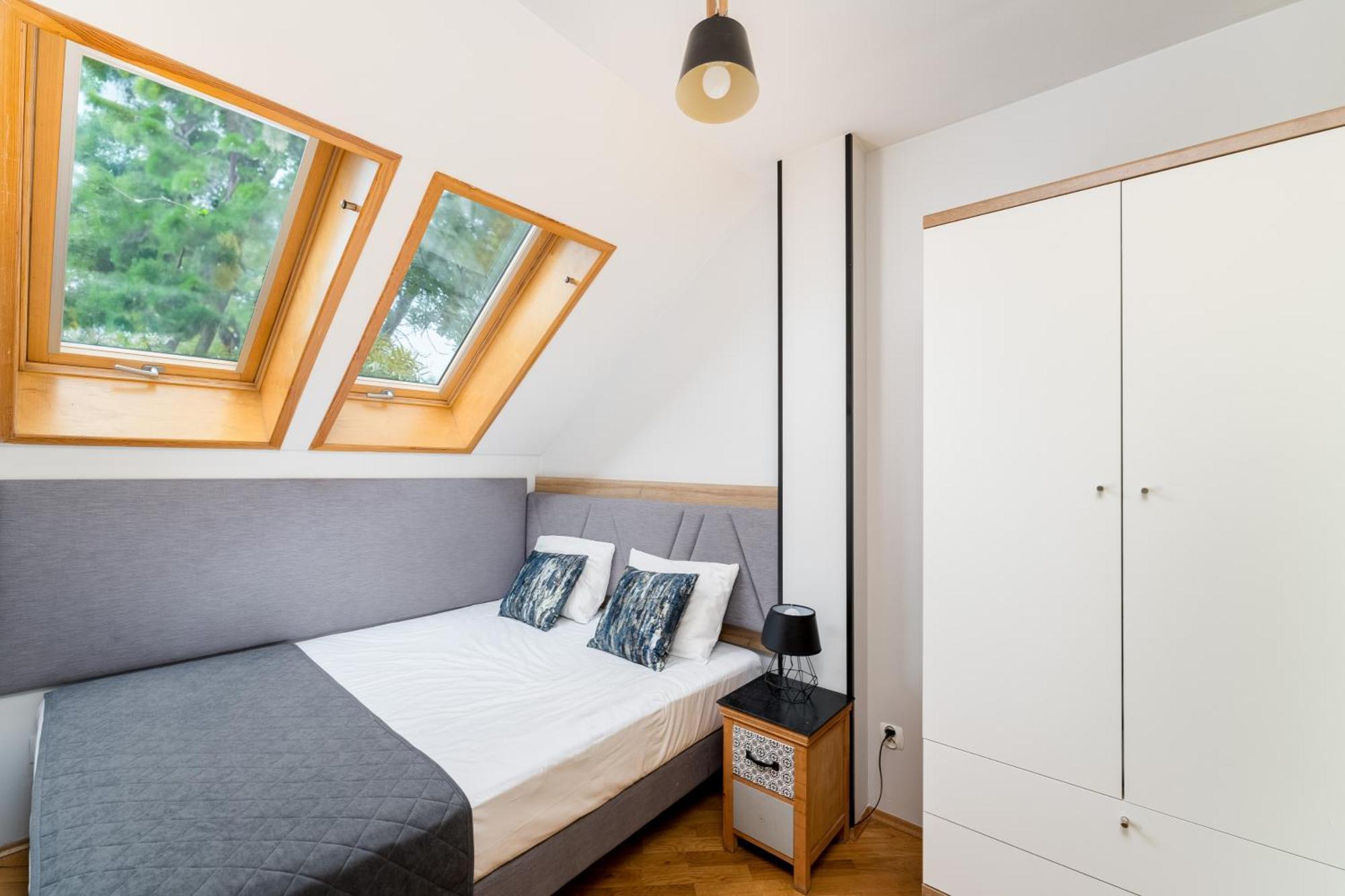 1898 Parkside Boutique Residence Краков Экстерьер фото